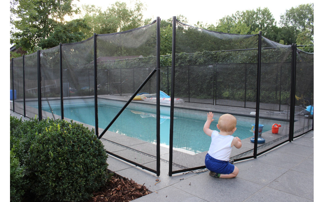 découvrez nos solutions de sécurité avec nos barrières de piscine, conçues pour protéger vos enfants et vos animaux de compagnie. élégantes et durables, elles s'intègrent parfaitement à votre jardin tout en assurant un accès facile. optez pour la tranquillité d'esprit et profitez de chaque moment autour de votre piscine.