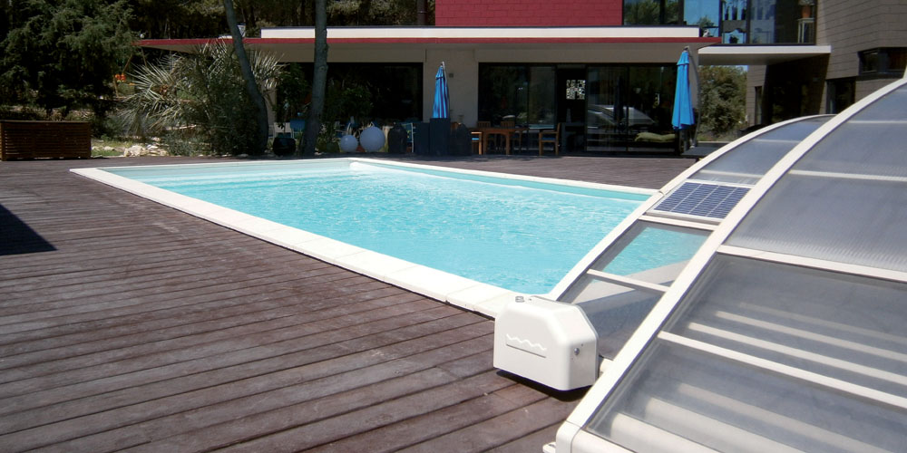 découvrez comment un abri de piscine peut optimiser votre consommation d'énergie tout en prolongeant votre saison de baignade. profitez d'un meilleur confort tout en réalisant des économies sur votre facture d'énergie grâce à nos solutions innovantes.