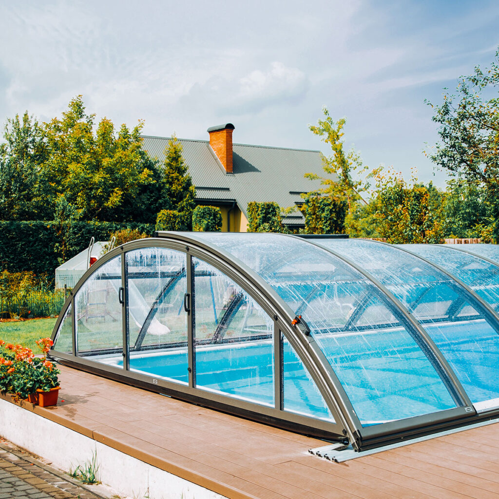 découvrez notre sélection d'abris de piscine pour protéger votre bassin tout en embellissant votre jardin. offrant sécurité, confort et esthétique, nos abris sont idéaux pour prolonger la saison de baignade et préserver la propreté de votre piscine. explorez nos différents modèles adaptés à tous les besoins et budgets.